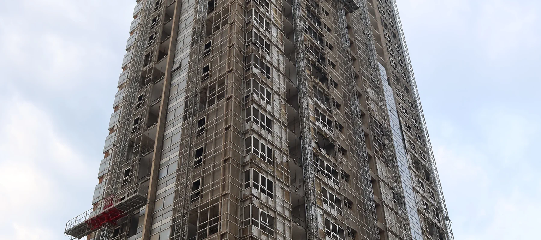 Mina Plaza Abu Dhabi Demolition Banner