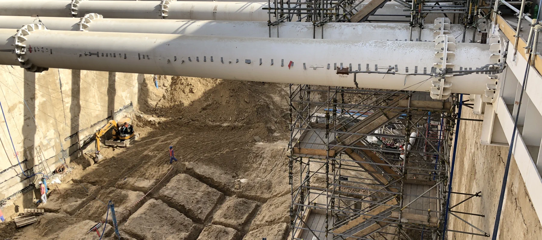Route 2020, UAE Banner