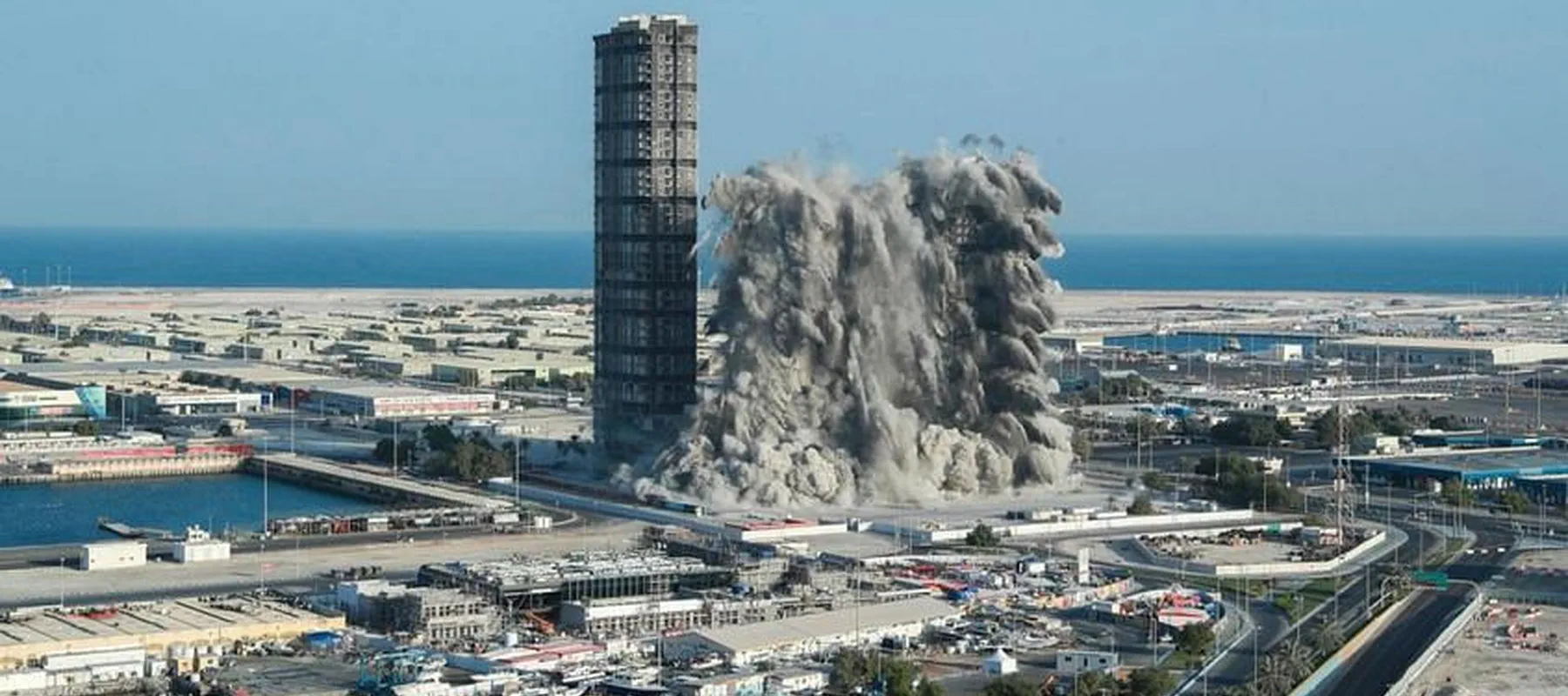 Mina Plaza Abu Dhabi Demolition Banner
