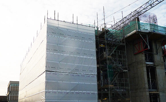 large scaffolding contractor
