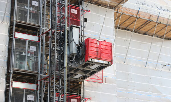 construction hoist