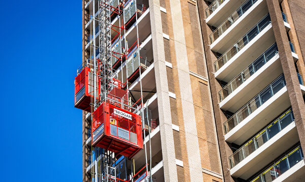 construction hoist