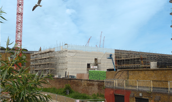 large scaffolding contractor