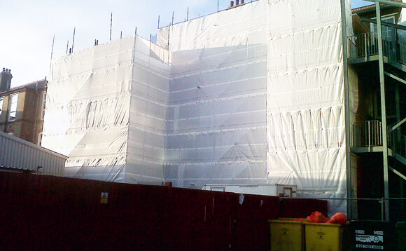 large scaffolding contractor
