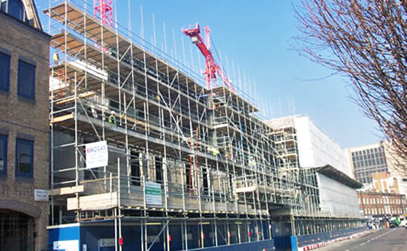 large scaffolding contractor