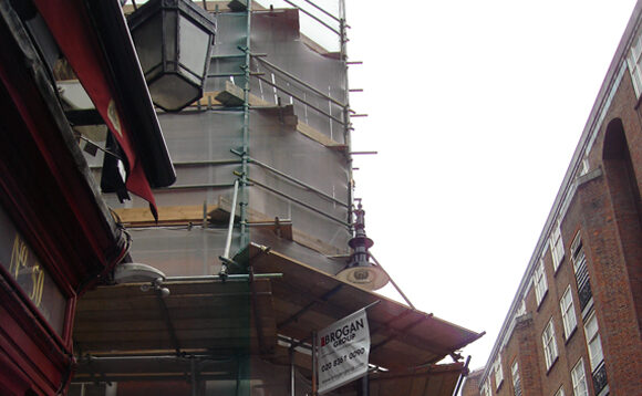 large scaffolding contractor